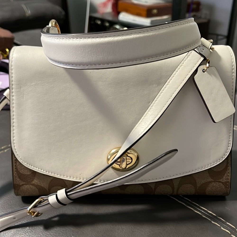 Coach Shoulder bag in tabby and signature jacquard.  Used, but like new.